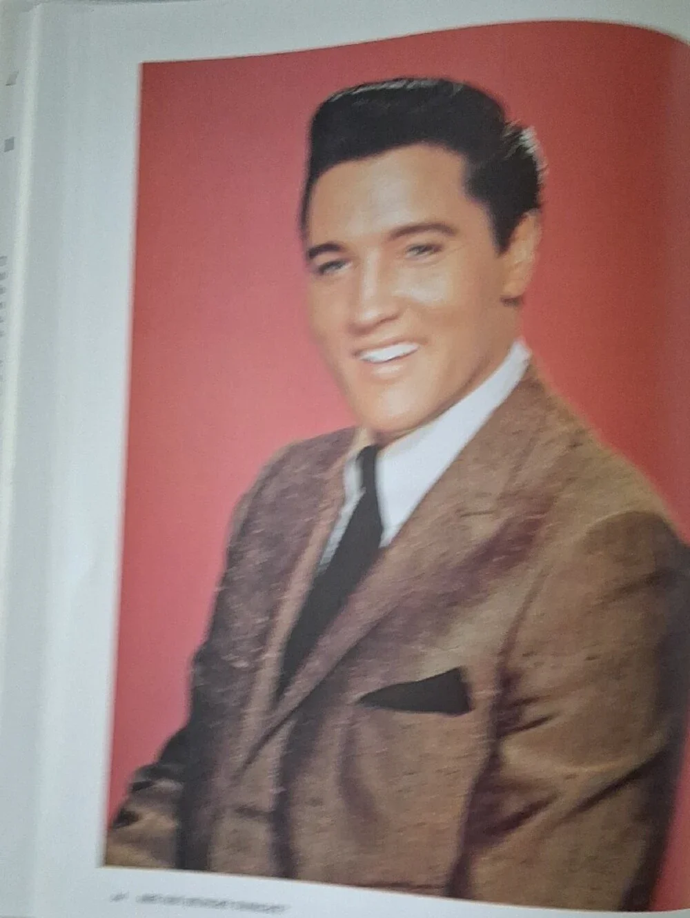 Are You Hungry Tonight? Elvis' Favorite Recipes - White Cover